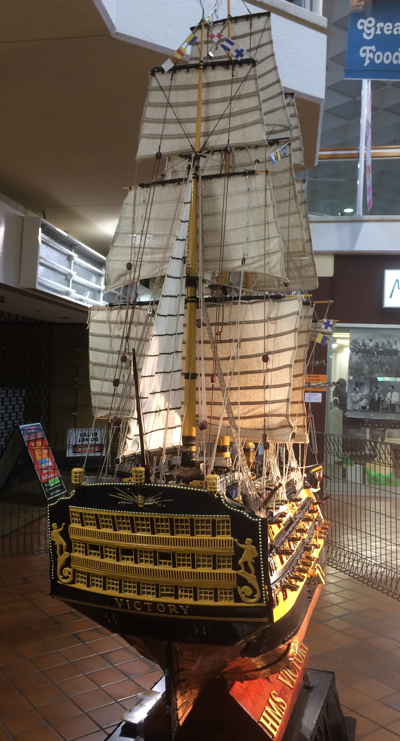 Image of ship stern in Boronia Mall